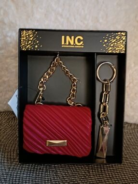 I.N.C.International Concepts Gift Set Chain Handle Change Purse & Goldtone Charm
